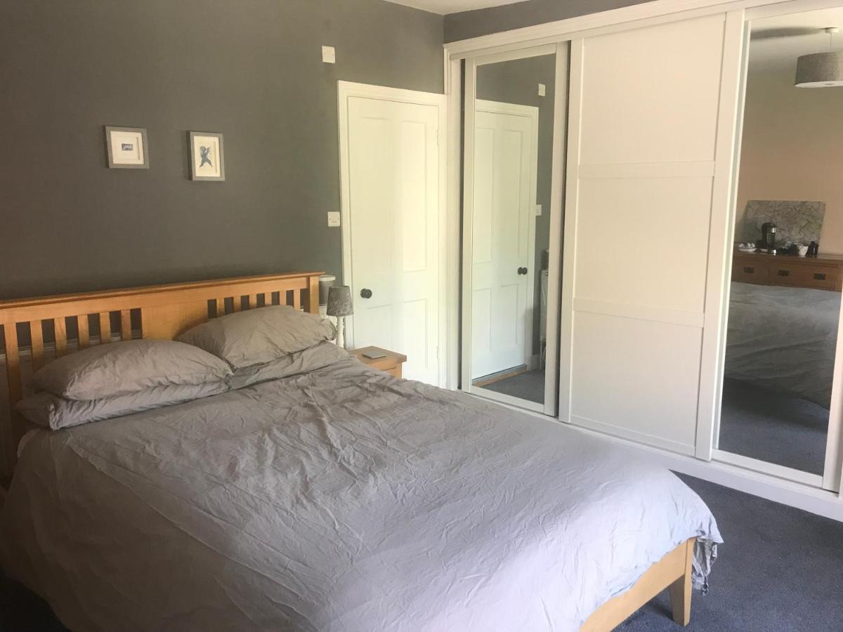 The Old Manse B&B Bures Экстерьер фото