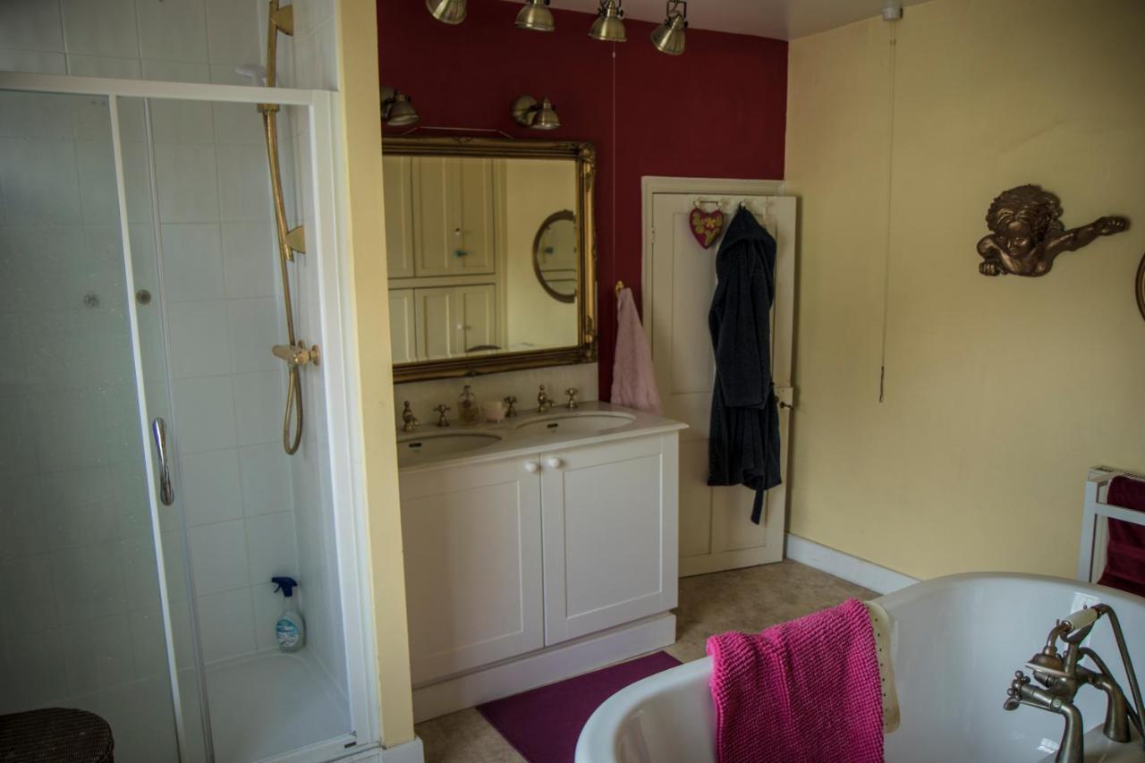The Old Manse B&B Bures Экстерьер фото